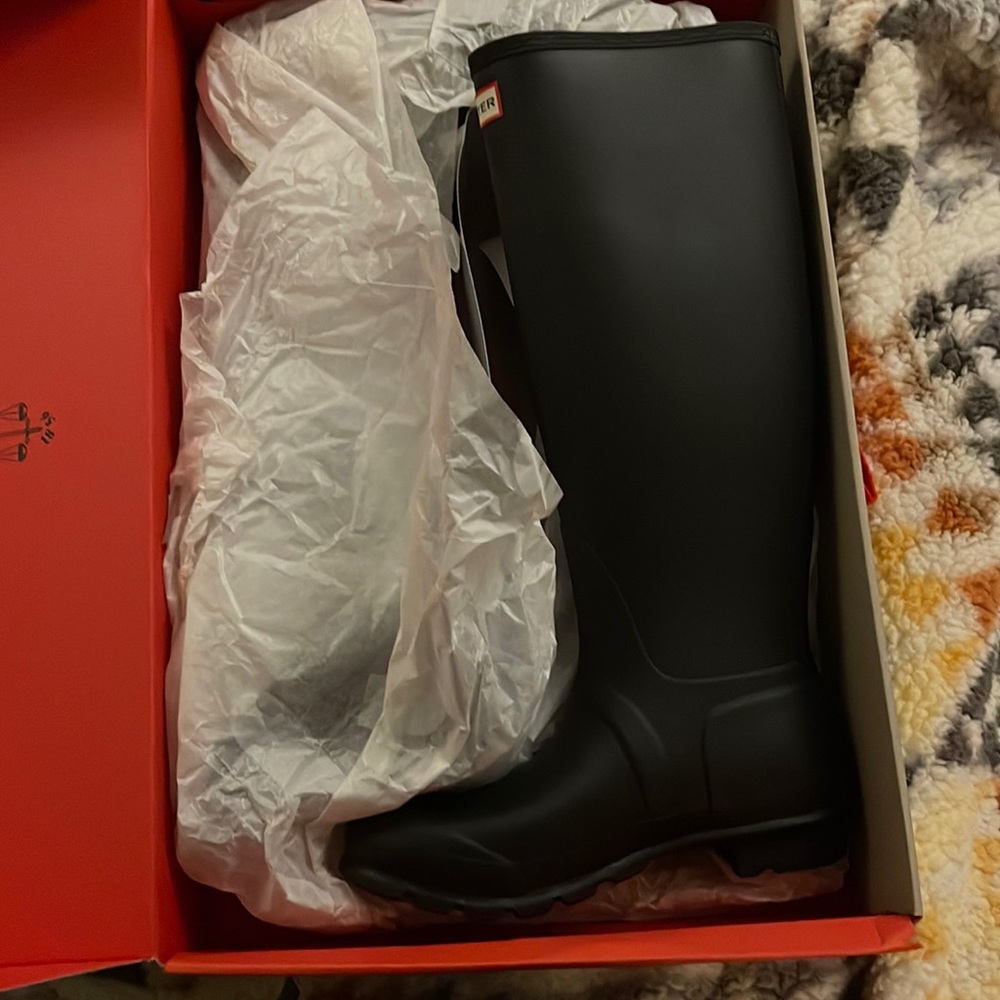 NWB Womens tall black hunter boots sz 8